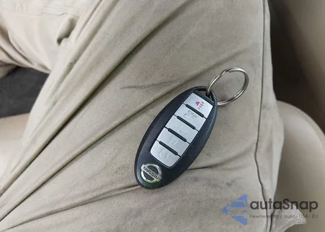 2014 Nissan Pathfinder Hybrid Platinum from USA, damaged, VIN 5N1CR2MM1EC636133